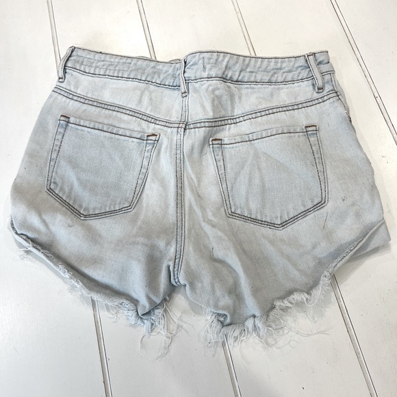 Pacsun Bullhead Jean Shorts - Picture 2 of 3